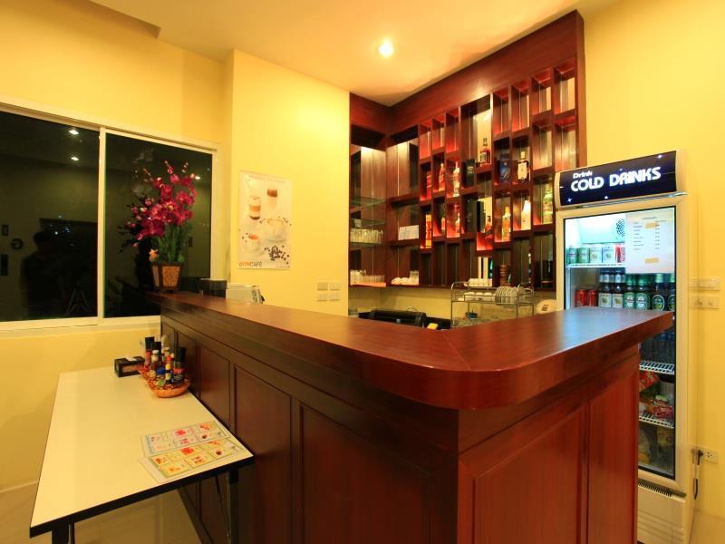 88 Hotel Patong Extérieur photo
