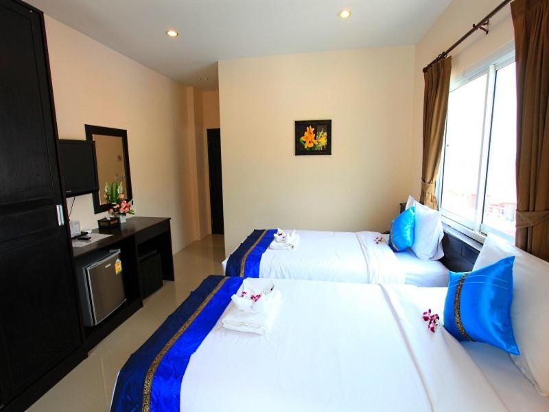 88 Hotel Patong Extérieur photo