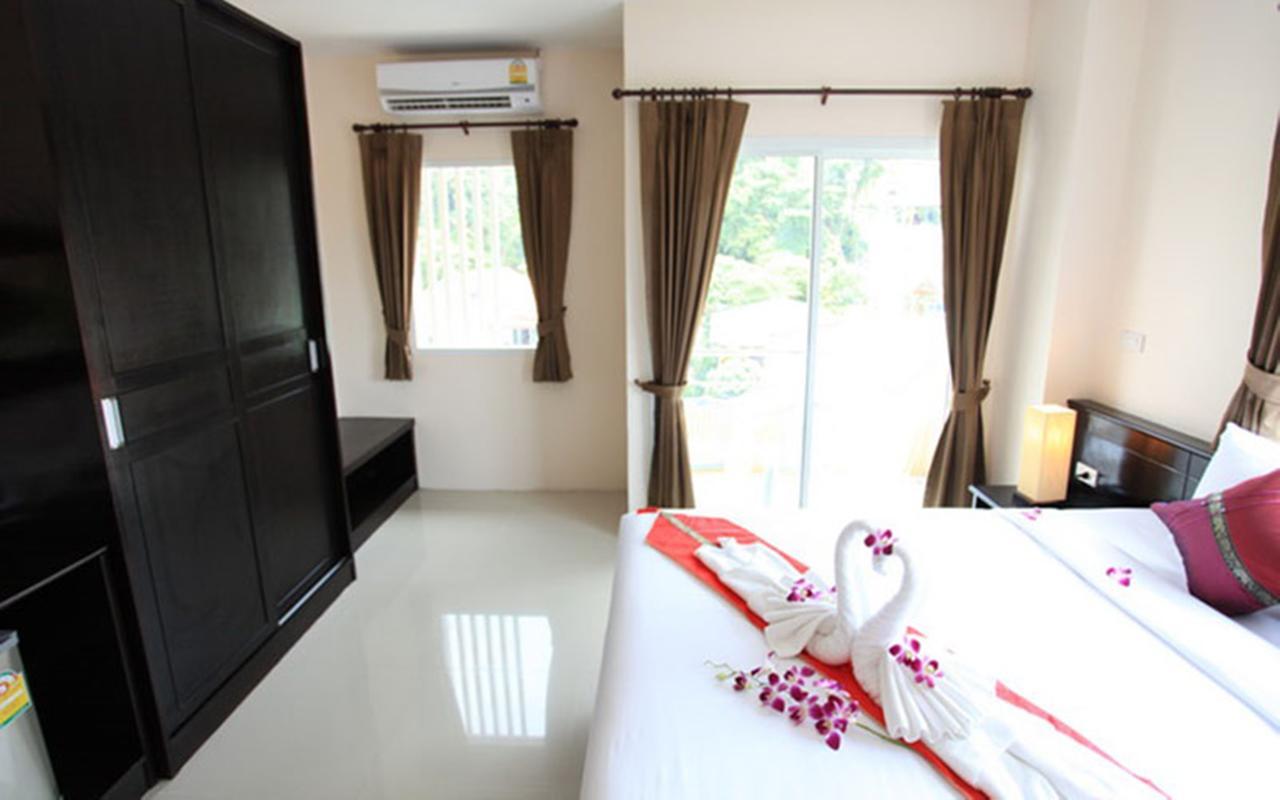 88 Hotel Patong Extérieur photo